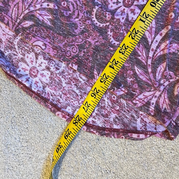 LuLaRoe Paisley Burnout Hi-Low Top - Picture 5 of 8